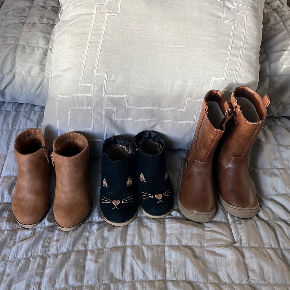 3 pairs of size 7 toddler Cat & Jack boots